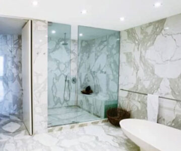 Velika izbira nagrobnih spomenikov pri Kamnoseštvu Grama