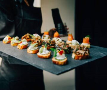 Catering – dobra pogostitev se začne s pravilnim načrtovanjem